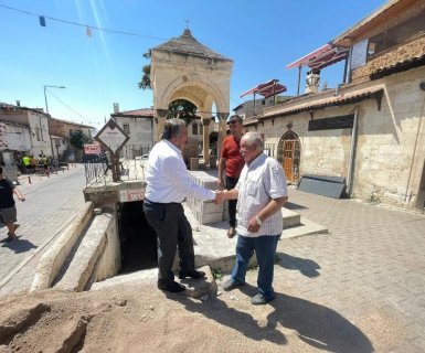 Belediye Başkanımız Mustafa Kenan Sarıtaş Yukarı Mahalle Yeşilbaş Cami tuvaletinde devam eden tadilat çalışmalarını yerinde inceledi.