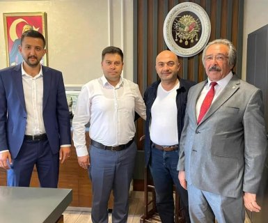 Belediye Başkanımız, Enerji nakil hatlarının kaldırılacağına yönelik resmi yazıyı elden teslim aldı.
