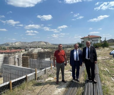 Belediye Başkanımız Sayın Mustafa Kenan Sarıtaş, Avanos Kız Mesleki ve Teknik Anadolu Lisesinin inşaat çalışmalarını yerinde inceledi.