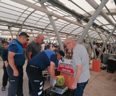 Zabıta Müdürlüğü Tarafından Pazaryerinde Tartı Kontrol Noktası Oluşturuldu