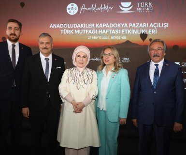 Cumhurbaşkanımız Sayın Recep Tayyip Erdoğan'ın eşi Sayın Emine Erdoğan Hanımefendi ilimize gelerek "Anadoludakiler Kapadokya Pazarı Açılışı ve Türk Mutfağı Haftası Etkinlikleri"ne katıldı.