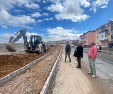 PAZAR GÜNÜ SAHADA İŞ KONTROLÜ VE VATANDAŞLARLA GÖNÜL SOHBETİ