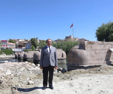 Taş Köprü Restorasyon Süreci Yeniden Başladı
