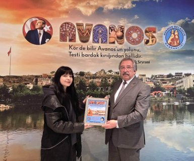 İLÇEMİZDE YENİ AÇILAN İŞ YERLERİNE HAYIRLI OLSUN PLAKETİ