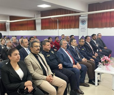 İstiklal Marşımızın kabulünün 104. Yıldönümü ve Milli Şairimiz Mehmet Akif Ersoy konulu program düzenlendi.