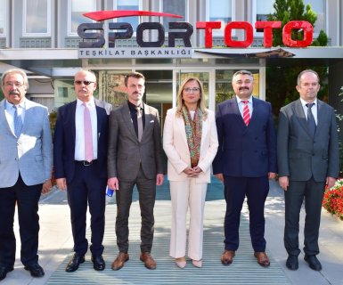 Belediye Başkanımız Sayın Mustafa Kenan Sarıtaş, Spor Toto Teşkilat Başkan Yardımcısı Sayın Metin Ayvazoğlu’nu, ziyaret etti.