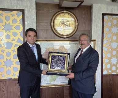 BELEDİYE BAŞKANIMIZ SAYIN MUSTAFA KENAN SARITAŞ’TAN KARAYOLLARI 6. BÖLGE MÜDÜRÜ SAYIN UMUT AKYAZI'YA ZİYARET