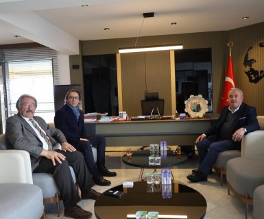 ÜRGÜP ESNAF KREDİ KEFALET KOOPERATİFİ VE ÜRGÜP HALK BANKASI’NDAN BAŞKANIMIZA ZİYARET