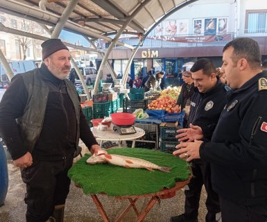 AVANOS AÇIK PAZARYERİ’NDE ZABITA DENETİMLERİ GERÇEKLEŞTİRİLDİ