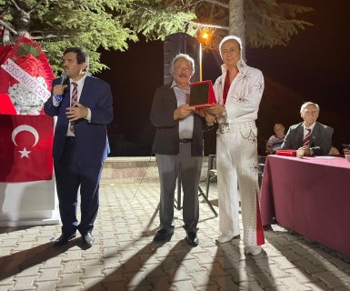 Belediye Başkanımız Sayın Mustafa Kenan Sarıtaş Sarılar Kültür Festivali ve merhum Sarılar Eski Belediye Başkanı Nusret Altıok’u anma programına katıldı.