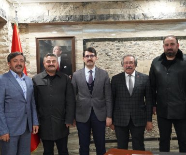 Belediye Başkanımız Sayın Mustafa Kenan Sarıtaş; Belde Belediye Başkanları ile birlikte Ürgüp Kaymakamı Sayın Ömer Coşkun’u makamında ziyaret ettiler.