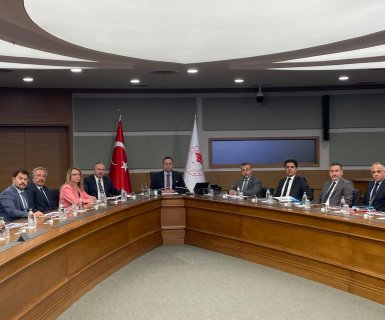 Devlet Su İşleri Genel Müdürlüğü'nde Tarım ve Orman Bakan Yardımcımız Sayın Ebubekir Gizligider öncülüğünde, Kızılırmak taşkın sahası ve taşkın önleme projeleri ile ilgili toplantı gerçekleştirildi.