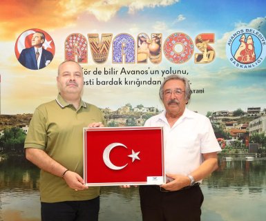 Assuva Uzay ve Havacılık Savunma Sanayi Yönetim Kurulu Başkanı Sayın Remzi Başbuğ, Belediye Başkanımız Sayın Mustafa Kenan Sarıtaş’ı ziyaret etti.