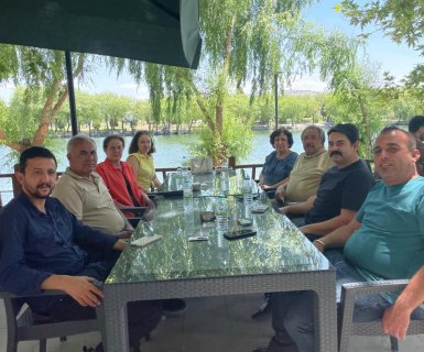 Belediye Başkanımız Sayın Mustafa Kenan Sarıtaş, Belediye Başkan Yardımcımız Sayın Adnan Karadağ, Belediye Meclis Üyemiz Sayın Av. Vedat Elma, Sayın İlker Tuncay Fırat ile Turbel Turizm Yönetim Kurulu Başkanı Sayın Alparslan Kaygısız, Belediyemiz Kızılırm