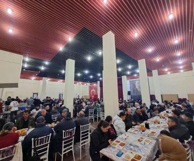 Ramazan soframızda vatandaşlarımız ile bir araya gelmeye devam ediyoruz.