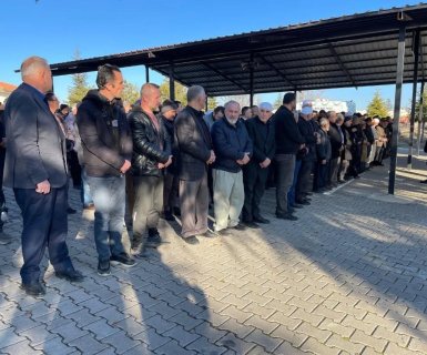 Belediye Başkanımız, Avanos Altın Tuğla Fabrikası Sahibi Hayırsever İş İnsanı Hacı Ahmet Aykaç’ın cenaze merasimine katıldı.