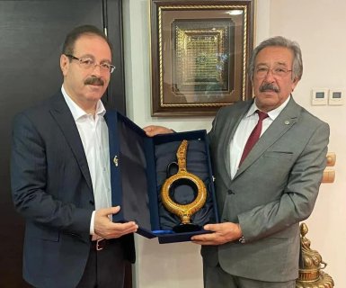 Belediye Başkanımız, Türkiye Esnaf ve Sanatkarlar Kredi ve Kefalet Kooperatifleri Birlikleri Merkezinde Ziyaretlerde Bulundu