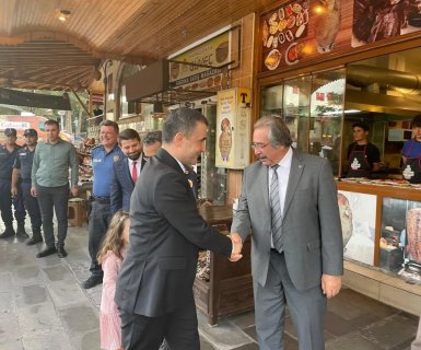 Belediye Başkanımız Mustafa Kenan Sarıtaş, Gaziler Günü münasebetiyle Avanos Kaymakamı Sn. Osman Bilici tarafından organize edilen yemeğe katıldı.