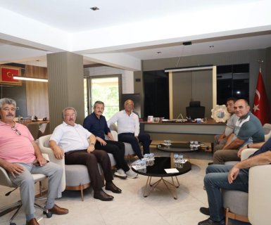 Kırşehir Boztepe Belediye Başkanı Sayın Musa Ceylan, Belediye Başkanımız Sayın Mustafa Kenan Sarıtaş’ı ziyaret etti.