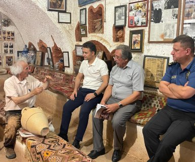 Nevşehir Kültür Yolu Festivali öncesinde, Avanos Kaymakamımız Sayın Osman Bilici ve Belediye Başkanımız Sayın Mustafa Kenan Sarıtaş, festival etkinliklerinin gerçekleştirileceği alanlarda saha incelemelerinde bulundular.