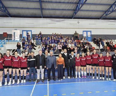 VOLEYBOL TAKIMIMIZA DESTEK