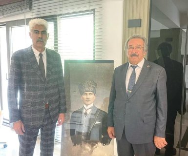 Çat Belediye Başkanı Sn. Zübeyir Kalay Başkanımızı Ziyaret Etti