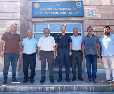 Belediye Başkanımız Sayın Mustafa Kenan Sarıtaş, Jandarma Üsteğmen Sayın Özcan Zengin'e hayırlı olsun ziyaretinde bulundu.