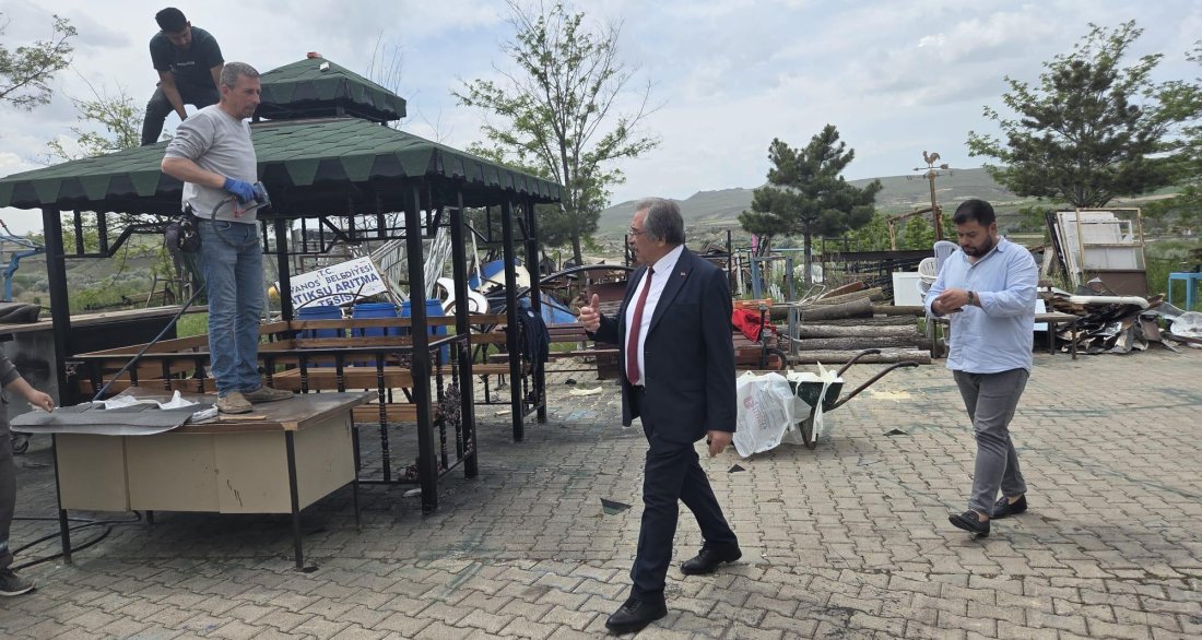 İLÇEMİZİN DÖRT BİR YANINDA ÇALIŞMALARIMIZ ARALIKSIZ DEVAM EDİYOR