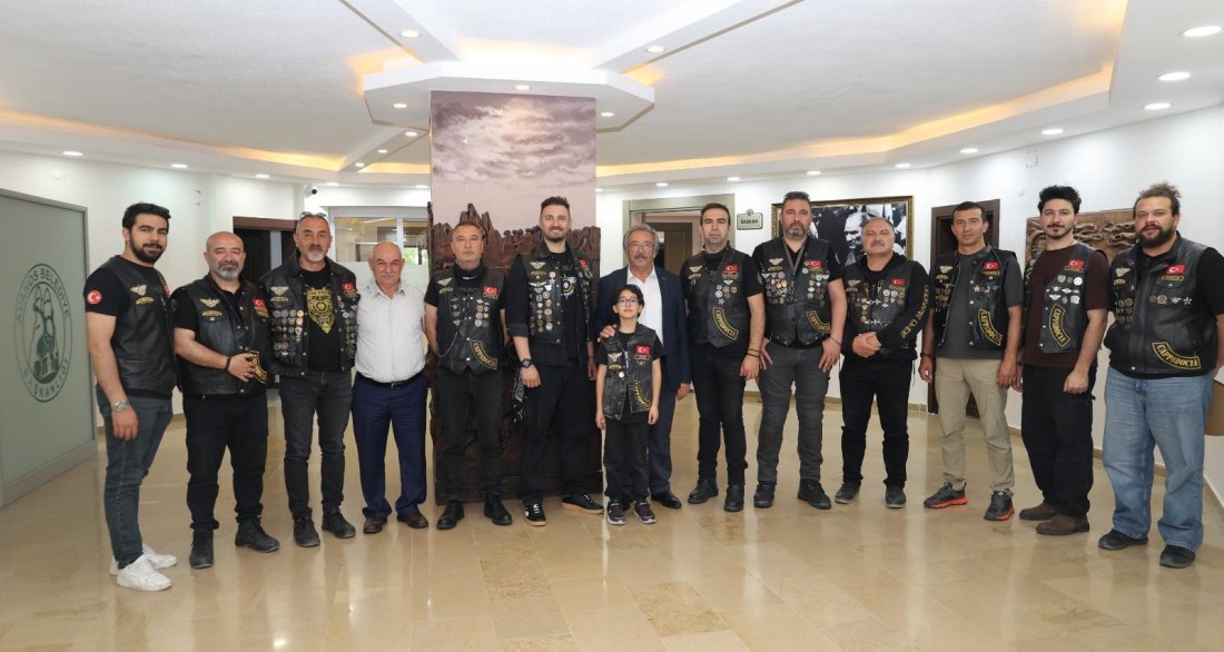 TÜRK RİDERS MOTOSİKLET KULÜBÜ BELEDİYE BAŞKANIMIZI ZİYARET ETTİ