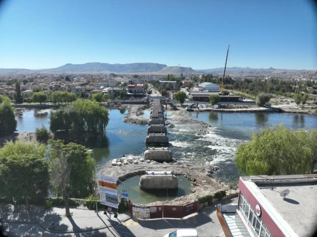 Tarihi Taş Köprü’müzün restorasyon sürecinde sona yaklaşıyoruz.