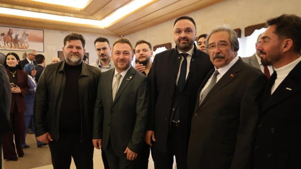 Belediye Başkanımız Sayın Mustafa Kenan Sarıtaş, Topuzluhan'da gerçekleştirilen Nevşehir il protokolü bayramlaşma programına katıldı.