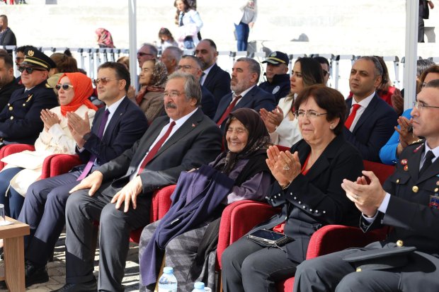 Cumhuriyet Bayramı Avanos’ta Coşkuyla Kutlandı