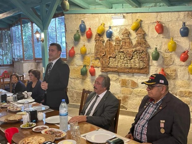 Belediye Başkanımız Mustafa Kenan Sarıtaş, Gaziler Günü münasebetiyle Avanos Kaymakamı Sn. Osman Bilici tarafından organize edilen yemeğe katıldı.