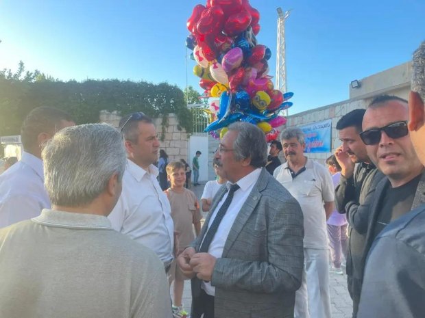 Belediye Başkanımız, Şehit Polis Halil Gün Ortaokulunun Yıl Sonu Etkinliğine Katıldı