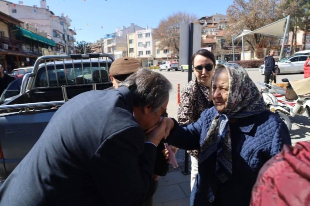 Belediye Başkanımız Sn. Mustafa Kenan Sarıtaş, 8 Mart Dünya Kadınlar Gününde Atatürkçü Düşünce Derneği Avanos Şubesi tarafından düzenlenen törene katıldı.