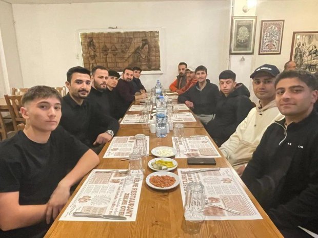 Belediye Başkanımız Mustafa Kenan Sarıtaş, Kapadokya Avanos Spor futbolcuları ve yöneticileri ile moral yemeğinde bir araya geldi.