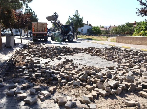 Sıcak Asfalt Yol Çalışmalarının Startı Verildi