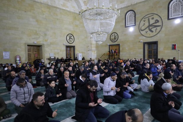 MİRAÇ KANDİLİ’NDE HEMŞEHRİLERİMİZLE GÖNÜL BİRLİĞİ