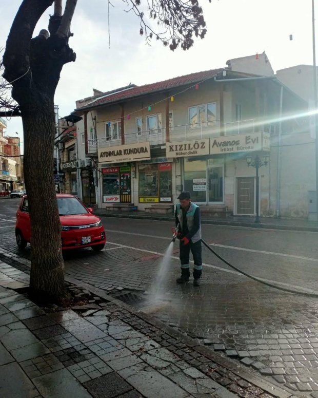 Ramazan Bayramı Öncesi Avanos'un Genelinde Temizlik Çalışması Gerçekleştirildi.