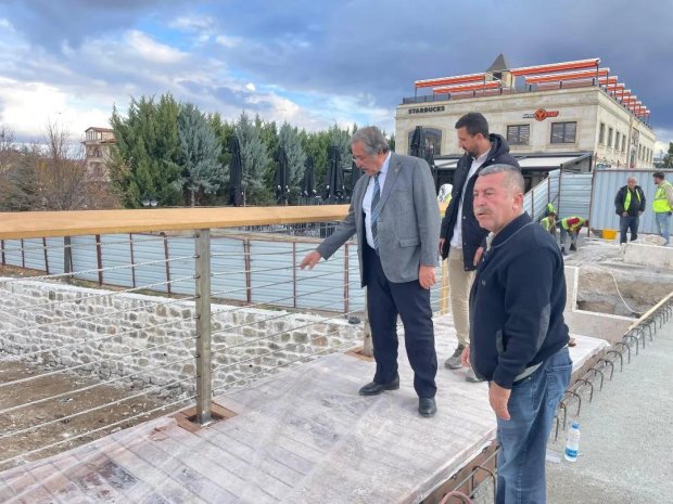 Tarihi Taş Köprü’müzün restorasyon sürecinde sona yaklaşıyoruz.