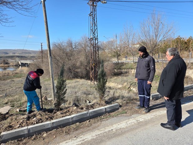 BELEDİYE BAŞKANIMIZ ÇALIŞMALARI SAHADA İNCELEDİ