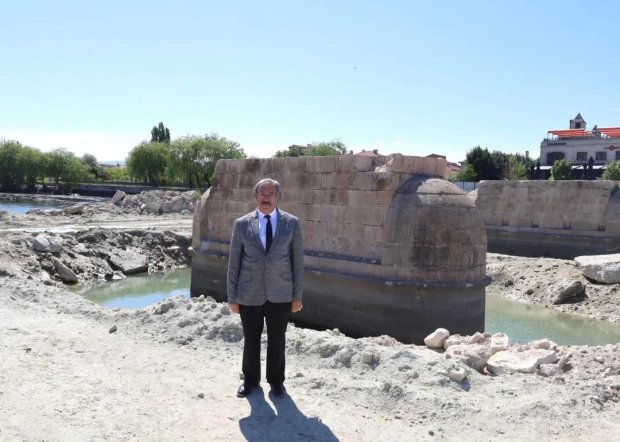 Taş Köprü Restorasyon Süreci Yeniden Başladı