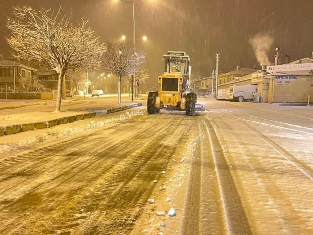 Hemşehrilerimizin ulaşım güvenliği için tüm ekiplerimizle sahadayız.