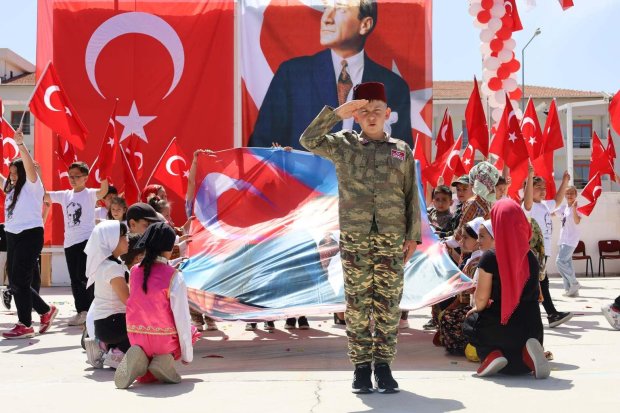23 Nisan Ulusal Egemenlik ve Çocuk Bayramı Avanos’ta Coşkuyla Kutlandı