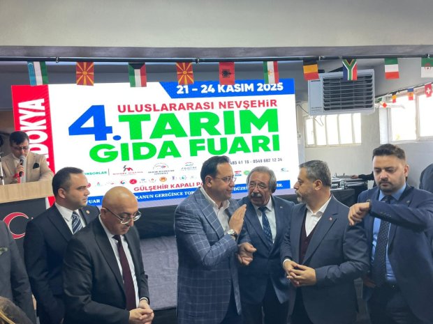 Belediye Başkanımız Sayın Mustafa Kenan Sarıtaş, bu yıl 4’üncüsü düzenlenen Nevşehir Kapadokya Tarım, Gıda ve Hayvancılık Fuarı’nın açılış törenine katıldı.