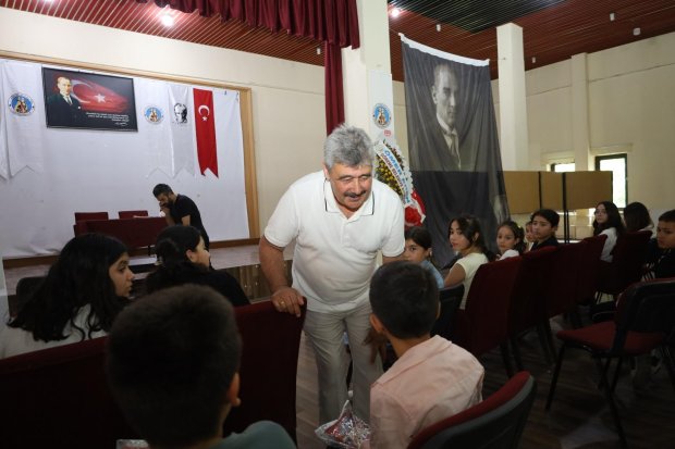 ÇOCUKLARIMIZIN SANATLA BULUŞMASINA DESTEK OLUYORUZ