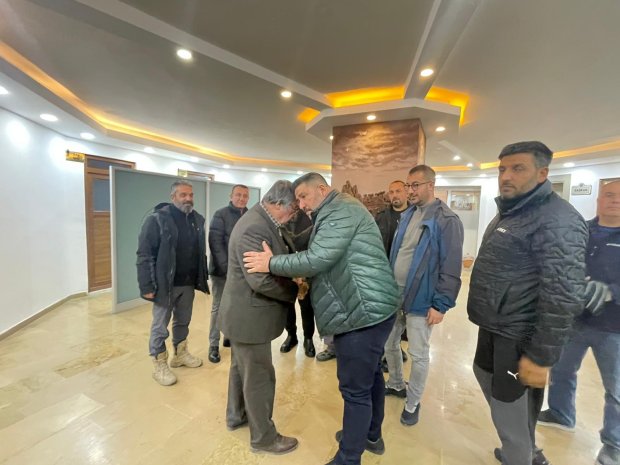 AVANOS İÇİN OMUZ OMUZA: BAŞKANIMIZA SÜRPRİZ ZİYARET