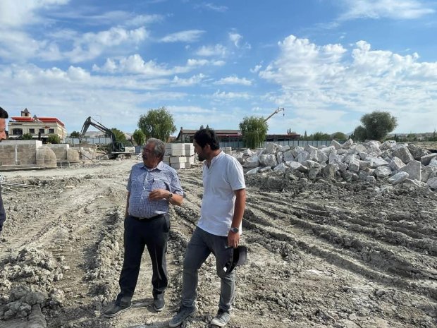 Belediye Başkanımız Tarihi Taş Köprü’müzde devam eden restorasyon çalışmalarını yerinde inceldi.