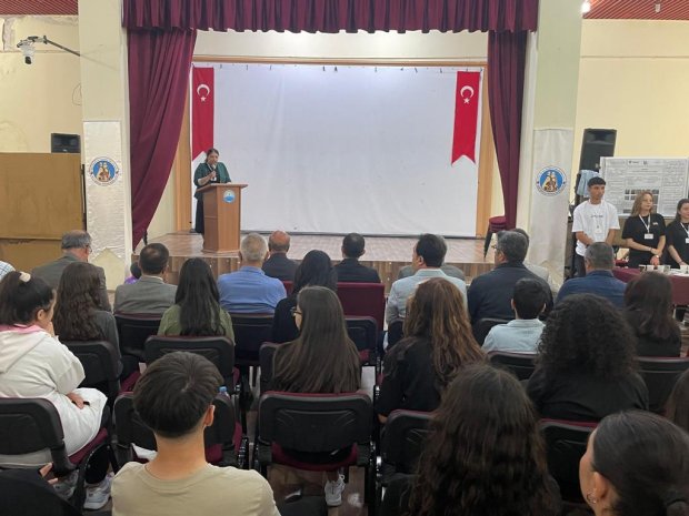 Avanos'ta TÜBİTAK Bilim Fuarı Açılışı Gerçekleştirildi