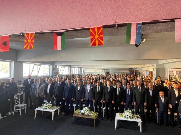 Belediye Başkanımız Sayın Mustafa Kenan Sarıtaş, bu yıl 4’üncüsü düzenlenen Nevşehir Kapadokya Tarım, Gıda ve Hayvancılık Fuarı’nın açılış törenine katıldı.